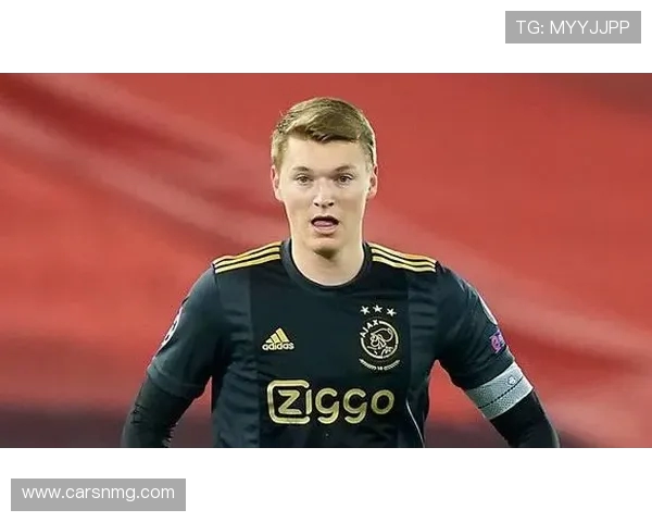 夸安萨：师从三巨头淬炼领袖与推进基因，利物浦青训新星解锁成长密码(3)